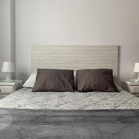 Vivienda Vacacional La Plaza Santa Úrsula المظهر الخارجي الصورة